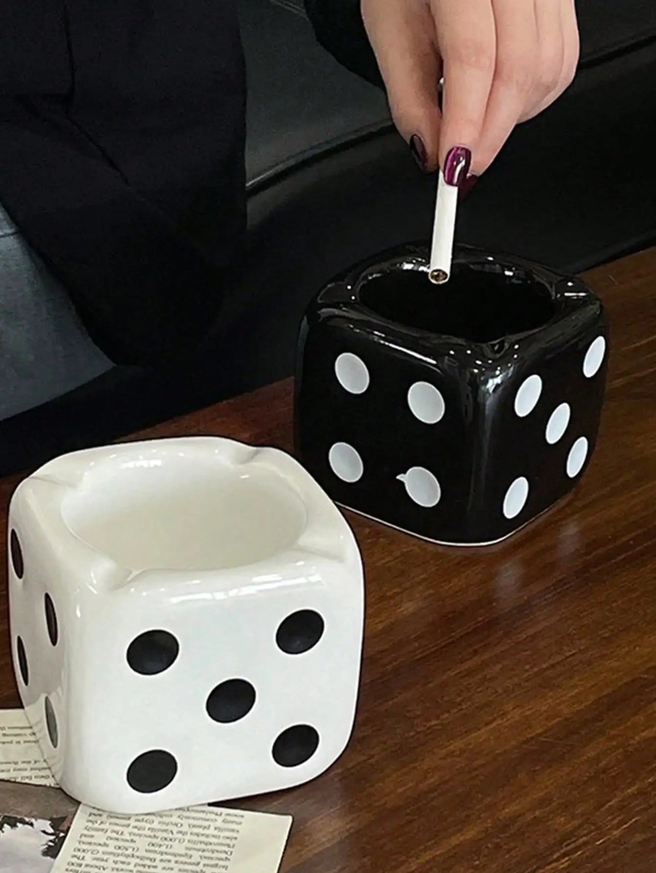 Ceramic Sieve Ashtray Household Dice Ashtray Dice Gift Home Furnishings Office Ashtray