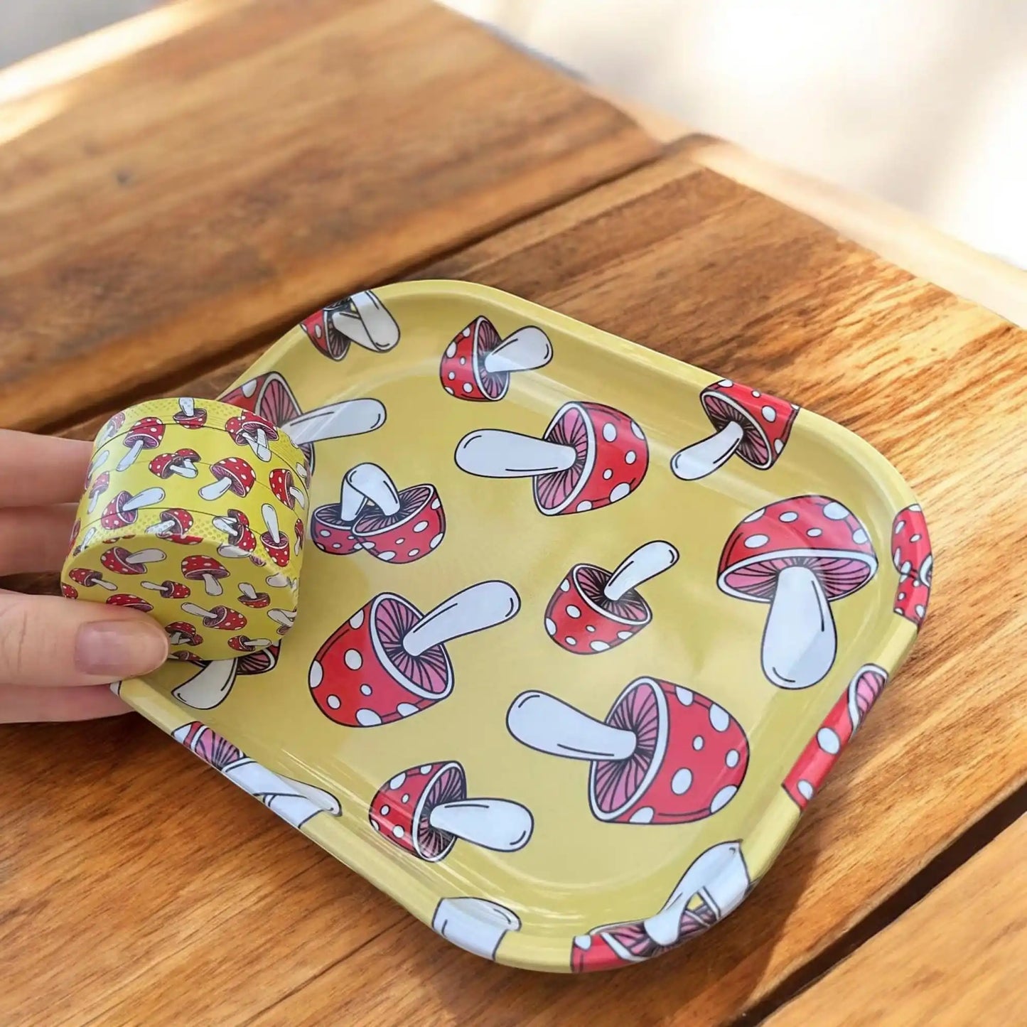 1/2Pack Mushroom Rolling Tray and Herb Grinder