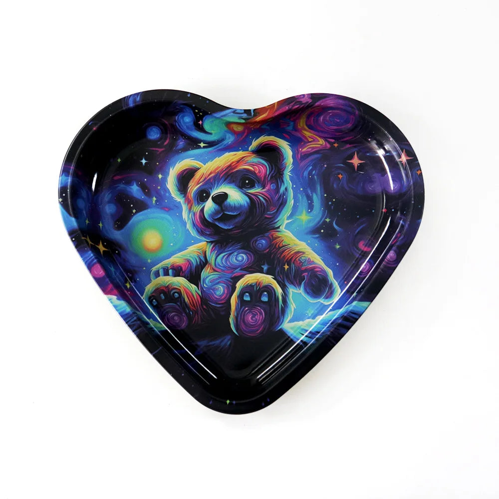 Love-Shaped Cigarette Tray Tobacco Metal Rolling Tray 16.5x18CM Plate Cmoking Smoking Accessories Storage Tray