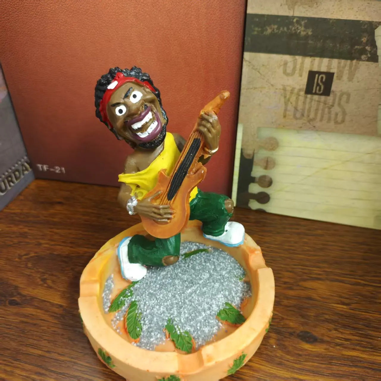 1Pc Whimsical Jamaican style ashtray made of resin, suitable for home, office decorative accessories, gift for friends